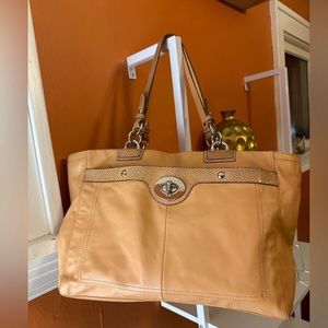 VTG COACH LEATHER & SNAKESKIN BEAUTY SHOULDER BAG NO CALLOUTS